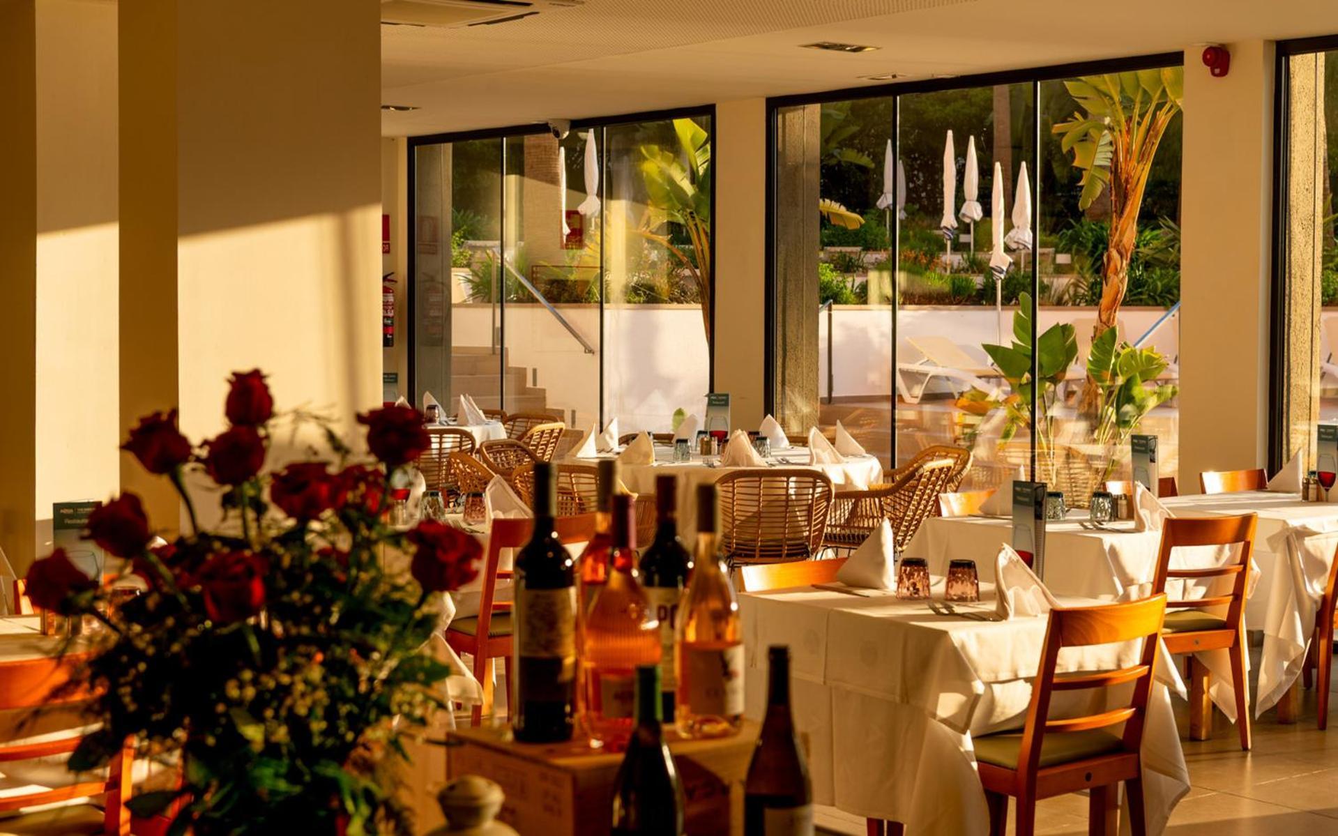 Aqua Hotel The Breeze (Adults Only +18) All Inclusive Santa Susanna Esterno foto